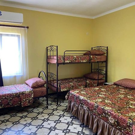 Park-Hotel Abkhazia Tsandrypsj Buitenkant foto